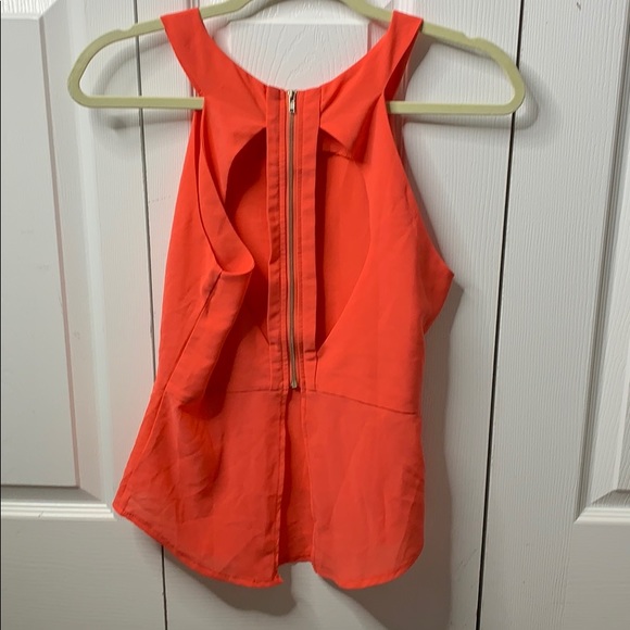 Open Back Agaci Top - Picture 2 of 2